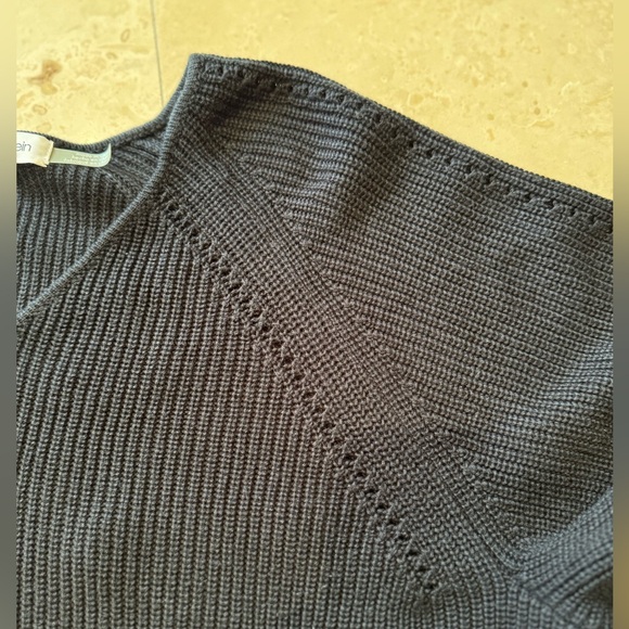 Calvin Klein Plus Size Cable Knit Sweater Size 1X - Picture 3 of 6